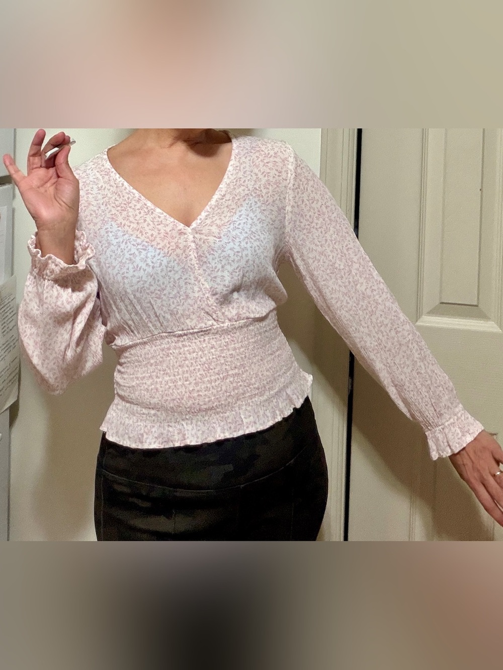 Women's Pink Floral V-Neck Smocked Waist Top